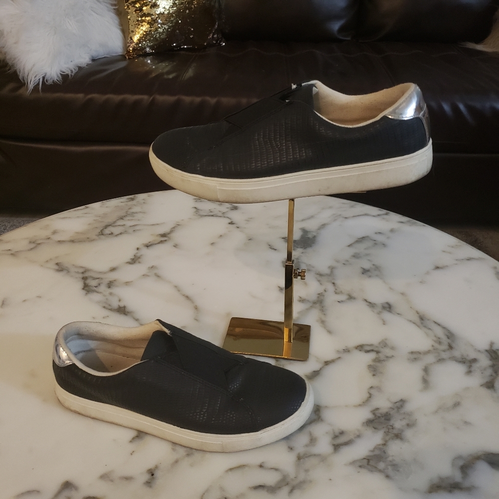 Drash low profile sneaker snake print leather 8.5